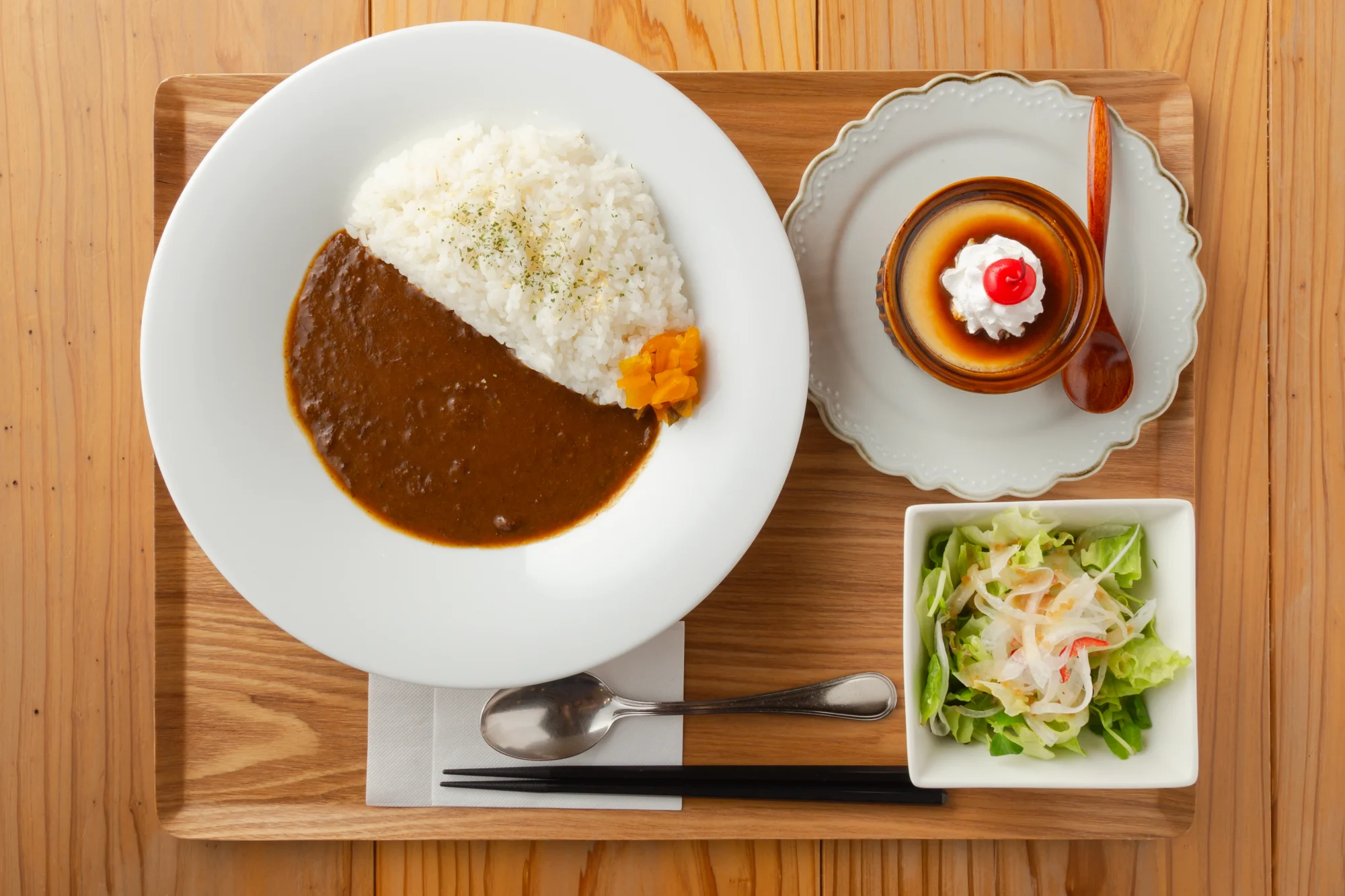 県産黒毛和牛とマンゴーの欧風スパイスカレー