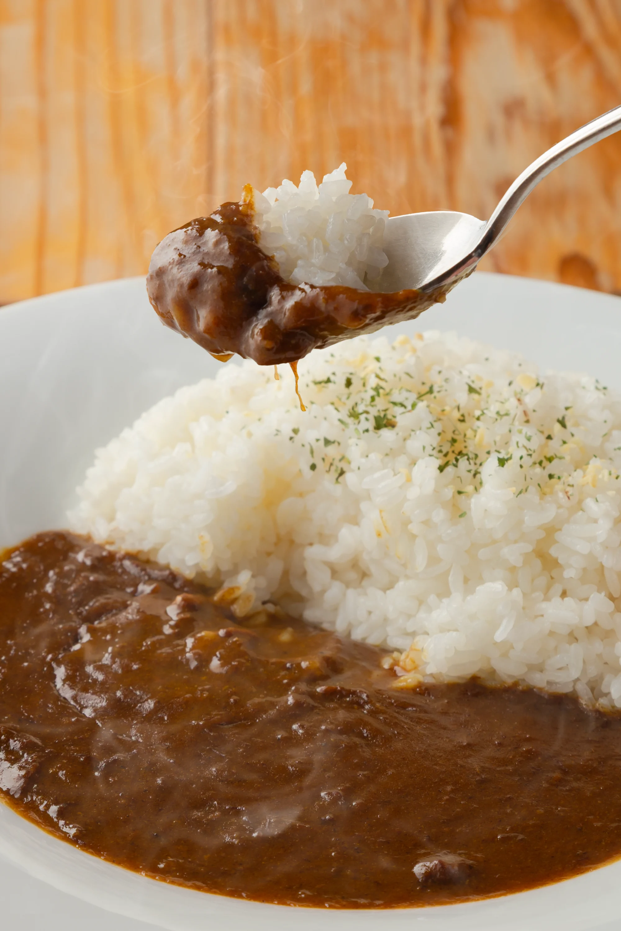県産黒毛和牛とマンゴーの欧風スパイスカレー